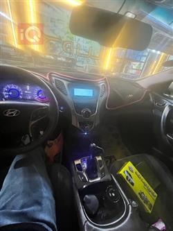 هيونداي أزيرا